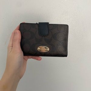 Coach Brown/Black/Gold Clutch Wallet w/ Button Clasp and Card Holder